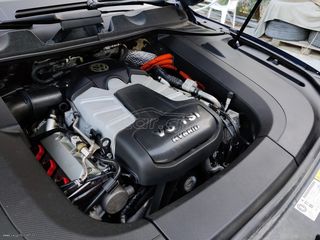 Volkswagen Touareg 2011 V6 TFSI HYBRID 380 bhp '11-thumb-49
