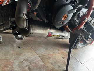 AKRAPOVIC KTM DUKE 3 690 -thumb-1