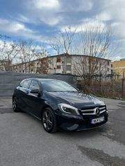 Mercedes-Benz A 180 '14  Urban