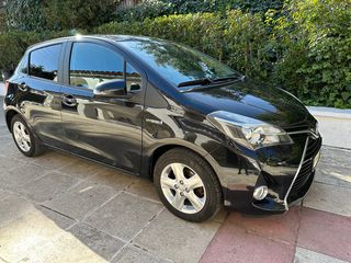 Toyota Yaris '15  1.5 Hybrid ΠΡΟΣΦΟΡΑ !!!