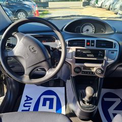 Hyundai Matrix 2009-thumb-13