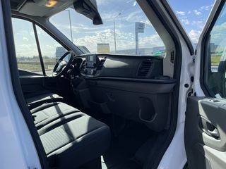 Ford Transit 2026-thumb-2