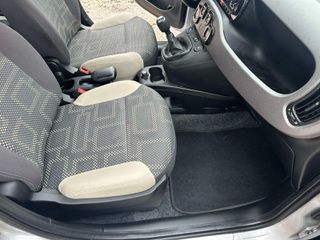 Fiat Panda 2012-thumb-9