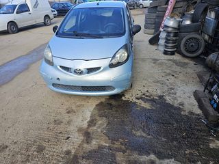Toyota Aygo 2008-thumb-1