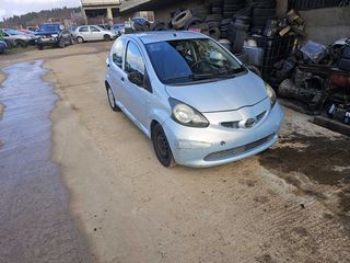 Toyota Aygo 2008-thumb-2