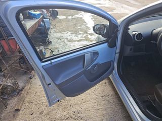 Toyota Aygo 2008-thumb-5