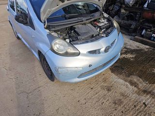 Toyota Aygo 2008-thumb-14