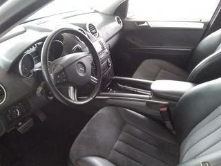 Mercedes-Benz ML 350 2006-thumb-5