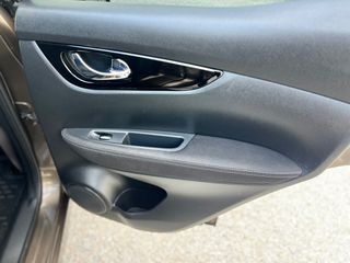 Nissan Qashqai 2015 1.2 DIG-T ACENTA-thumb-20
