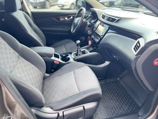 Nissan Qashqai 2015 1.2 DIG-T ACENTA-thumb-24