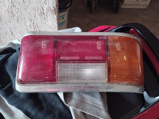 Mercedes 200 /8-thumb-1