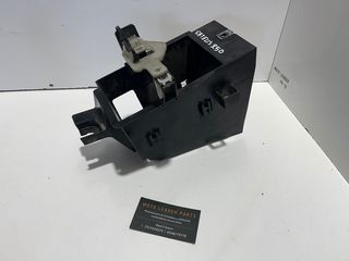 ΒΑΣΗ ΜΠΑΤΑΡΙΑΣ PEUGEOT SATELIS 250 *MOTO LEADER PARTS*