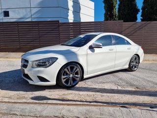 Mercedes-Benz CLA 180 '15 CLA 180 D Urban