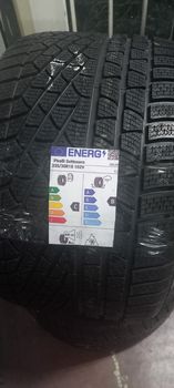 335-30-18 pirelli καινουρια το ζευγαρι 150€