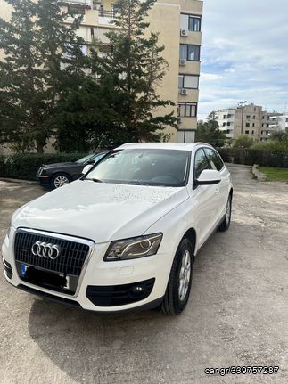 Audi Q5 '09 2.0 T S TRONIC 