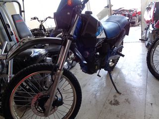 Suzuki DR 125 1996-thumb-2