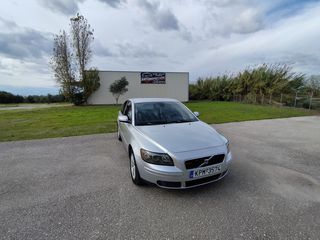 Volvo S40 '07  1.8  Momentum 