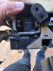 Bmw e65 Κλειδαριά εμπρός δεξιά ηλεκτρομαγνητική με softclose kod 7028 908-thumb-4