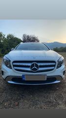 Mercedes-Benz GLA 180 '17