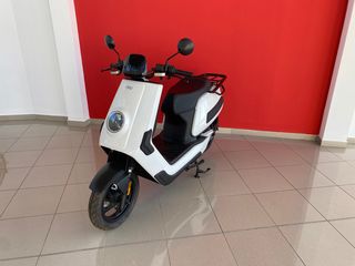 Niu 2022 NQi Cargo-thumb-2