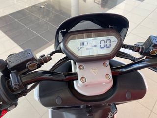 Niu 2022 NQi Cargo-thumb-4