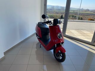 Niu 2022 NQi Sport-thumb-2