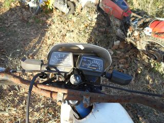 YAMAHA XT 125-200-thumb-6