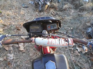 YAMAHA XT 125-200-thumb-4