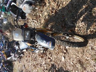 SUZUKI DR 125-200-thumb-1