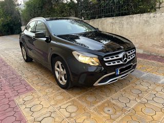 Mercedes-Benz GLA 180 2019 d Urban 7G-DCT ΠΡΩΤΟ ΧΕΡΙ