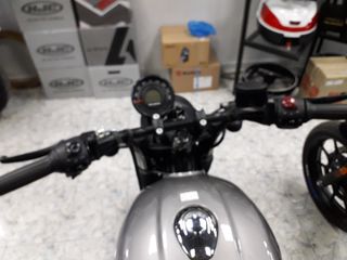 Royal Enfield HNTR 350 2026-thumb-5