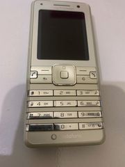 SONY ERICSSON K770-thumb-1