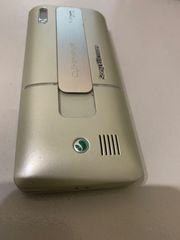 SONY ERICSSON K770-thumb-2