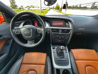 Audi A5 2010  2.0 TFSI-thumb-19