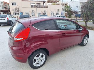 Ford Fiesta 2011 1.25 Trend-thumb-3