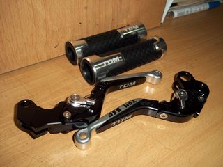 ΧΕΙΡΟΛΑΒΕΣ ΤΙΜΟΝΙΟΥ ΖΕΥΓΟΣ ΤΙΤΑΝΙΟΥ CNC YAMAHA TDM 850 900-thumb-5