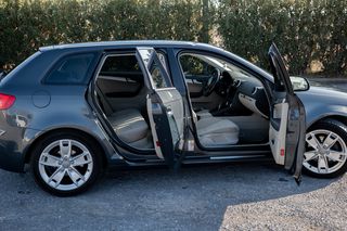 Audi A3 2009 1.8 Sportback-thumb-17