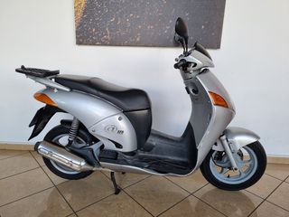 Honda NES 125 '01