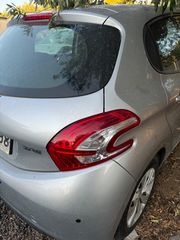 Peugeot 208 πίσω δεξί φανάρι 11-15