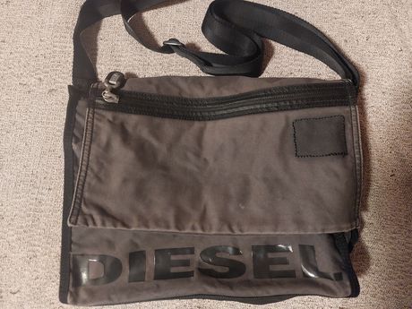 Diesel vintage messenger laptop bag 