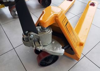 Elite 30 ειδικο παλετοφορο 3000kg-thumb-1