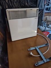 Stiebel Eltron CWM 1000 P Θερμοπομπός Τοίχου 1000W με Ηλεκτρονικό Θερμοστάτη 43x45cm Λευκό
