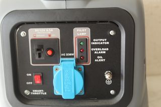 ΓΕΝΝΗΤΡΙΑ INVERTER MEEC -thumb-2