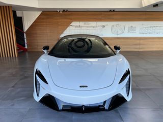 McLaren Artura 2026 Hybrid Performance / Bi colore  /
