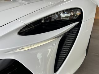 McLaren Artura 2026 Hybrid Performance / Bi colore  /-thumb-83