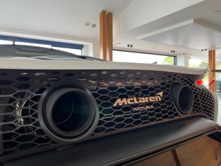 McLaren Artura 2026 Hybrid Performance / Bi colore  /-thumb-89