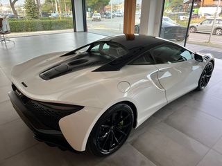 McLaren Artura 2026 Hybrid Performance / Bi colore  /-thumb-18
