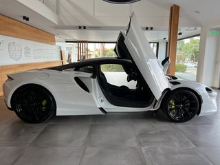 McLaren Artura 2026 Hybrid Performance / Bi colore  /-thumb-26