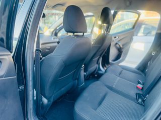 Peugeot 208 2016 1.6 BlueHDi 100 STOP&START Active ΠΡΟΣΦΟΡΑ..!!-thumb-13