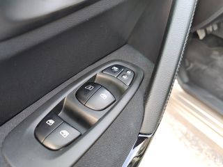 Renault Kadjar 2019 1.5 dCi 110 Authentic-thumb-37